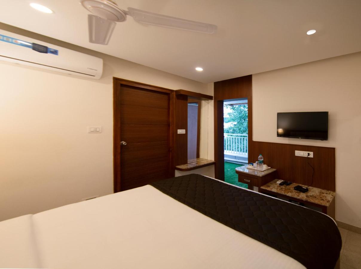 Hotel Dasya - Formerly Nice Stay The Business Hotel Бенґалуру Екстер'єр фото